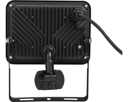 Achterkant van een LED-straler met bewegingssensor en koelribben