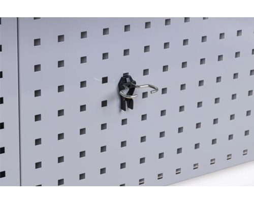 Geperforeerde wand met haken voor gereedschapsophanging