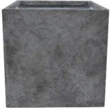 Vierkante plantenbak van steen