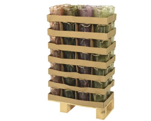 Pallet met glazen windlichten