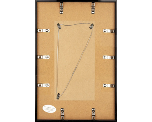 Achterkant van een fotolijst met ophangsysteem