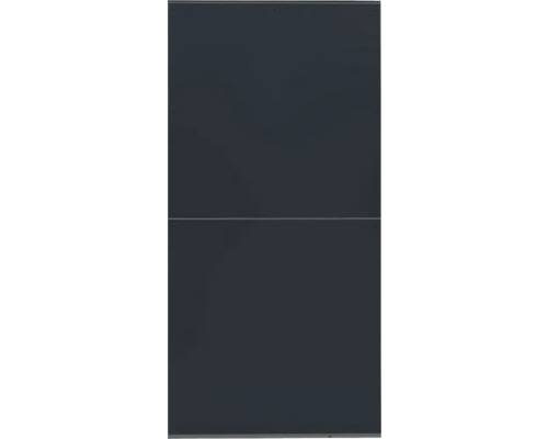 Twee panelen van een paneelhek van metaal