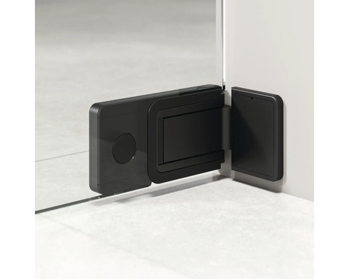 Scharnier voor bevestiging van een douchecabinedeur