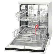 Open vaatwasser met twee korven