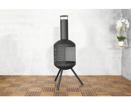 Zwarte terrasverwarmer met drie poten en gaasinzet