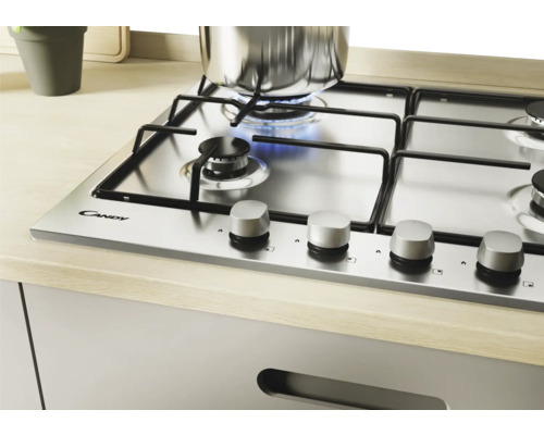 Candy gaskookplaat met vier pitten en bedieningsknoppen