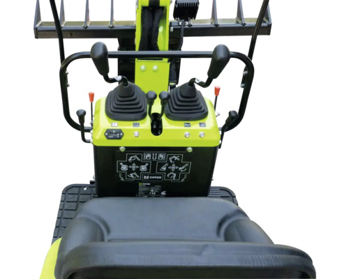 Bedieningspaneel van een mini-mestlader met zitting en bedieningshendels