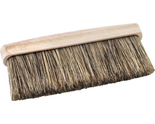 Handveger met houten handvat en natuurlijke borstelharen