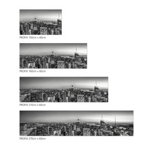Vier verschillende formaten van de Profix wandafbeelding met een New Yorks stadsbeeld in grijstinten, formaten variërend van 100 cm tot 270 cm breed.