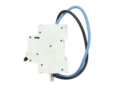 Automatische zekering met blauwe en zwarte kabels