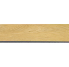 Houten vloer met composietelement