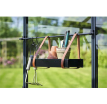 Plantenaccessoires plank met gereedschap en potten in de kas