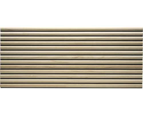 Houten paneel met horizontale lamellen