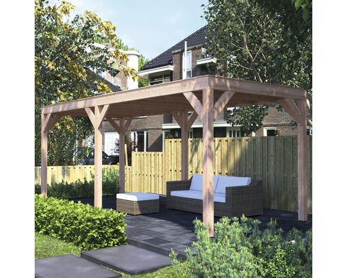 Houten pergola met tuinmeubelen op terras