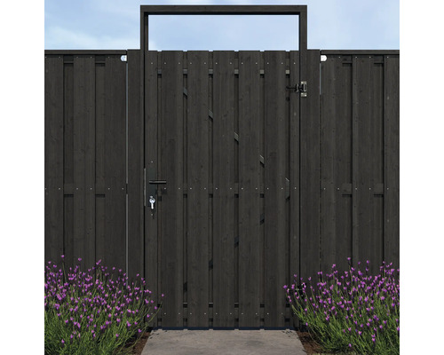 Houten schuttingpoort met slot en sleutel