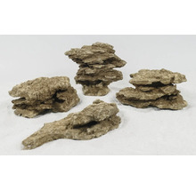 Vier stuks aquariumdecoratie van steen