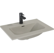 Wastafel met kraan voor de badkamer