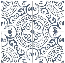 Tegels met een sierlijk patroon