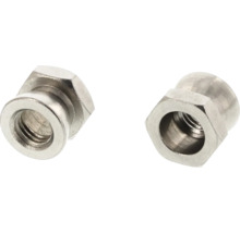 Twee metalen dopmoeren