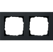 Dubbel frame voor schakelaars en stopcontacten
