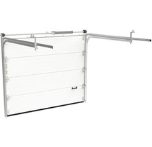 Openstaande garagedeur met geleiderails