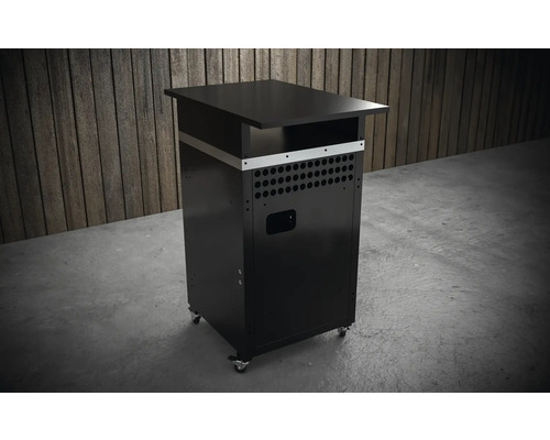 Zwart mobiel spreekgestoelte met geperforeerde plaat