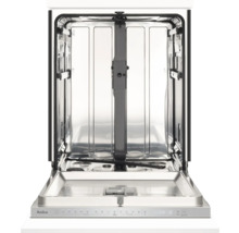 Open Amica vaatwasser, interieur.