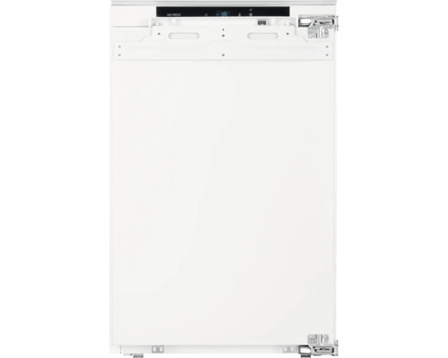 Ingebouwde vaatwasser met wit frontpaneel