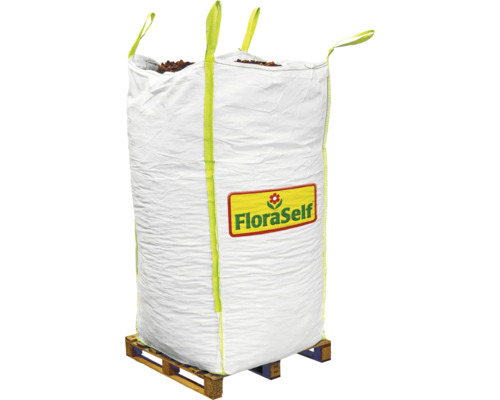 Grote zak potgrond van het merk FloraSelf op een pallet