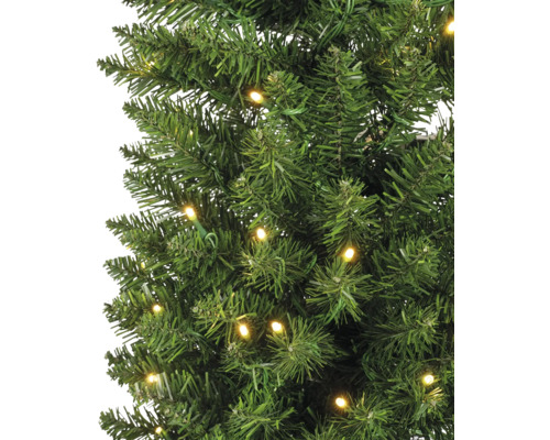 Detailopname van een kunstkerstboom met verlichting