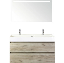 Wastafelcombinatie met spiegel en onderkast in houtlook voor de badkamer