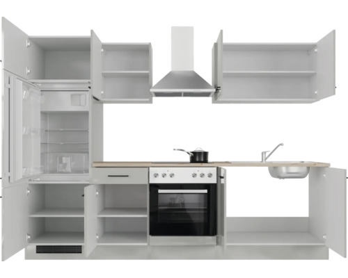 Keukenblok met kasten, koelkast, fornuis, spoelbak en afzuigkap