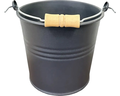 Metalen emmer met houten handvat