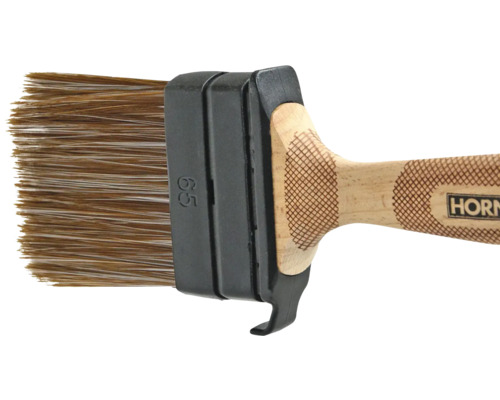 Vlakke kwast met houten handvat en een breedte van 65 millimeter