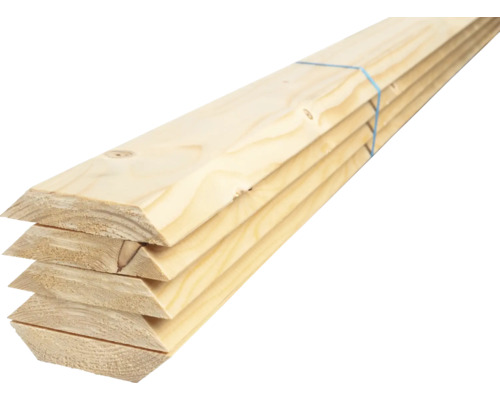 Houten lattenpakket met afgesneden uiteinden