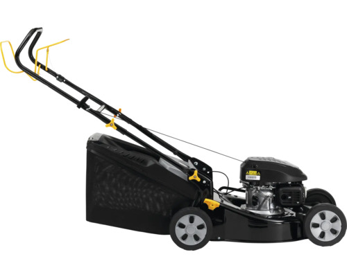 Zwarte grasmaaier met opvangbak