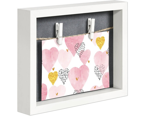 Decoratieve fotolijst met hartmotief en wasknijpers