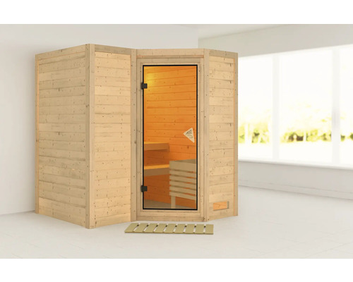 Houten sauna met glazen deur en houten rooster