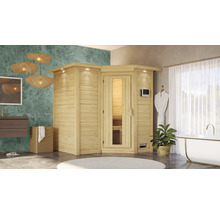 Badkamer met sauna, ligbad, wastafel en decoraties voor een ontspannen sfeer