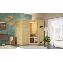Badkamer met houten sauna, bad en wastafel