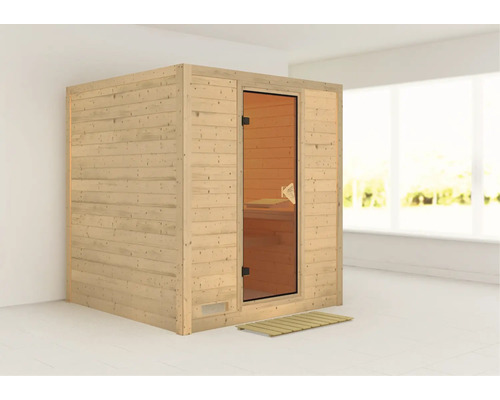 Houten sauna met glazen deur en houten rooster
