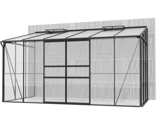 Serre met frame en ramen