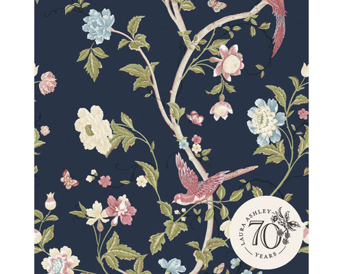 Vliesbehang 120134 Summer Palace Midnight Blue Laura Ashley behang met bloemen-, vogel- en vlindermotief