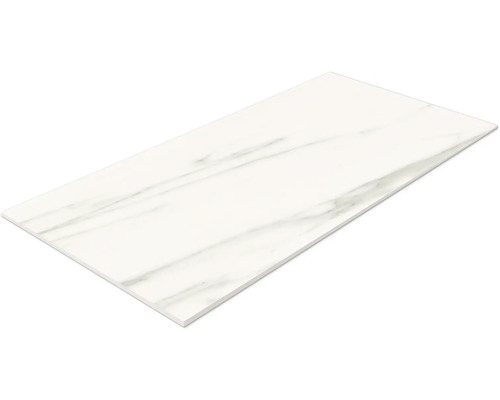 Witte wandtegel met marmerlook