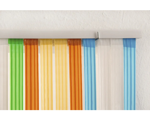 Gordijn met lusophanging en verschillende kleuren