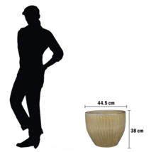 Plantcontainer met de afmetingen 44,5 cm x 38 cm