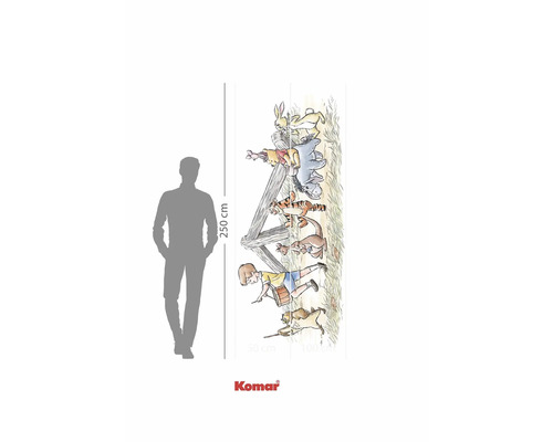 Komar Winnie de Poeh muurschildering met figuren en hoogtemeter, 250 cm hoog