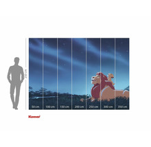 Komar fotobehang met een illustratie van de Leeuwenkoning, bestaande uit meerdere banen, met maatvoering.