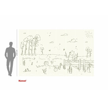 Winnie de Poeh muurschildering met Winnie de Poeh en Knorretje in een weiland met bomen