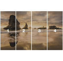 Vierdelige muurschildering met rotsen in de zee